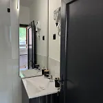 アパート M *